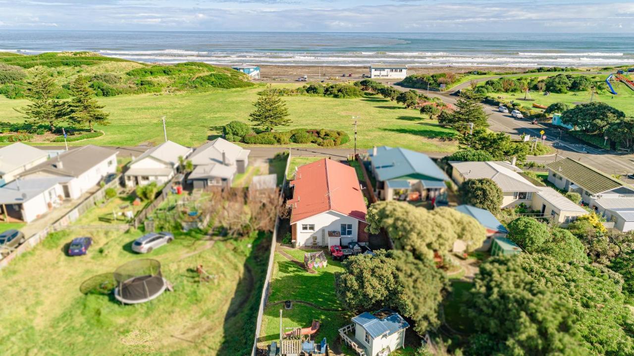 Le Riva Bed And Breakfast By The Beach Whanganui Zewnętrze zdjęcie
